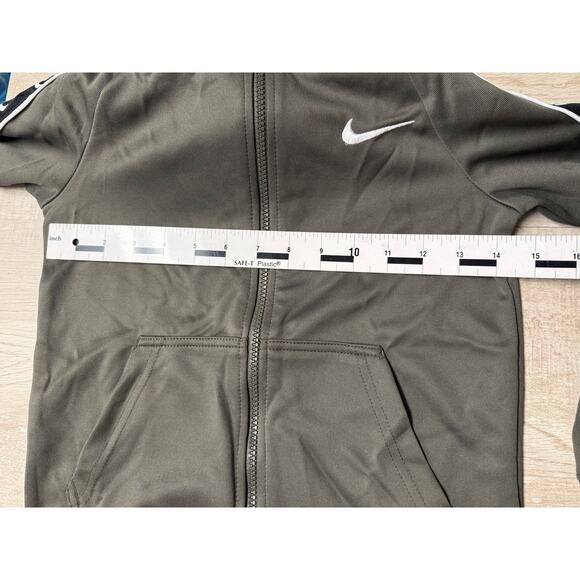 Nike B Swoosh Tape Full Zip Hoodie CV1334-325 Boys Size XS - Picture 7 of 12